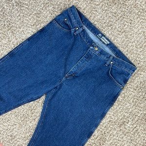 Wrangler Premium Performance Advanced Comfort Cowboy Cut Regular Fit Jean